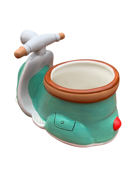 Scooter Pot - The Garden Corner