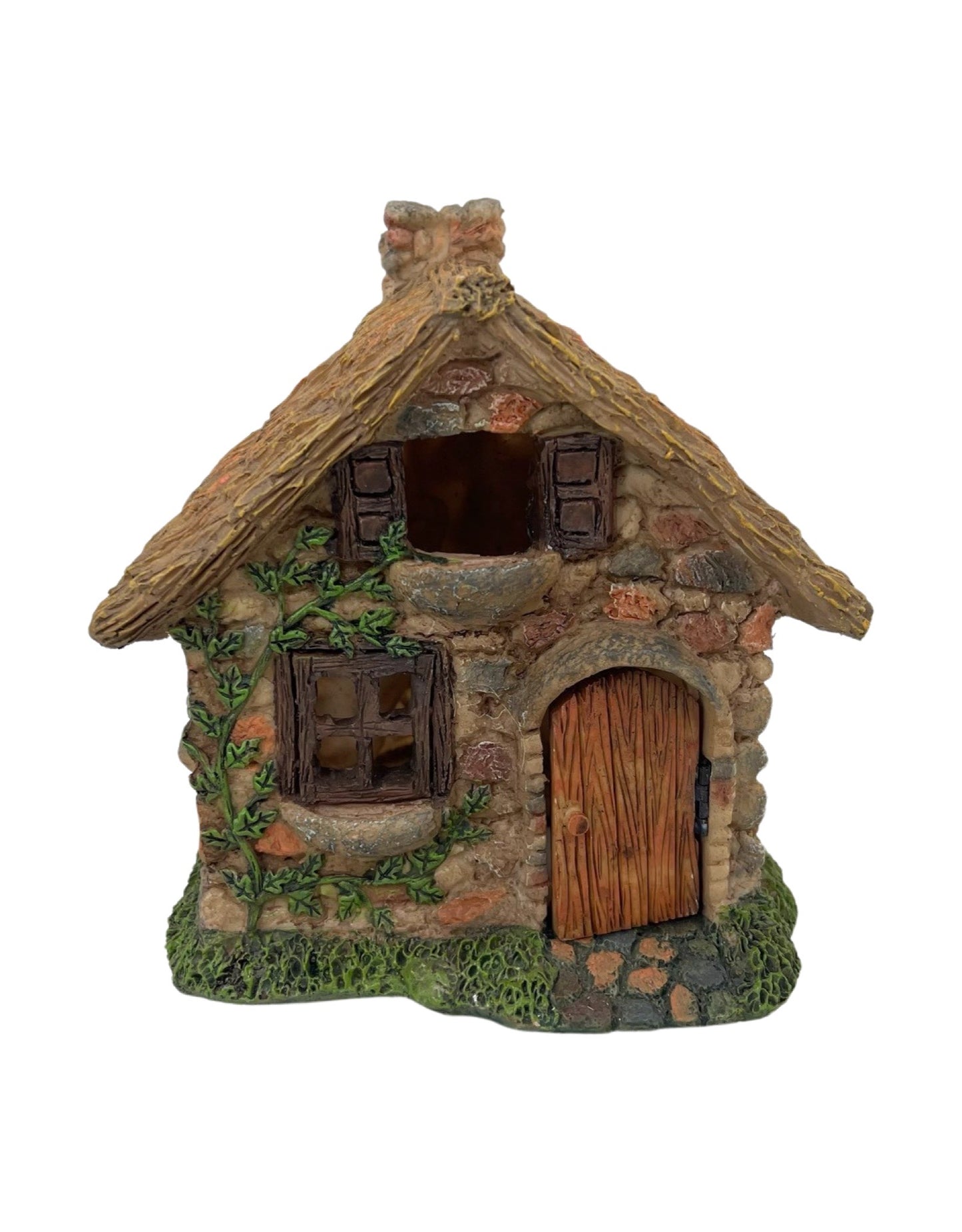 Fairy Thatched Roof House - Outdoor Living