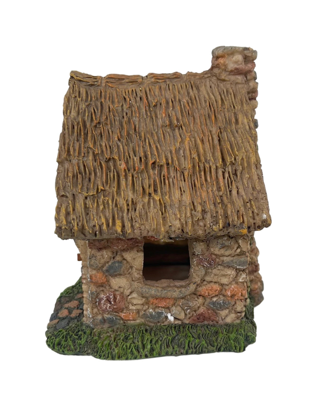 Fairy Thatched Roof House - Outdoor Living